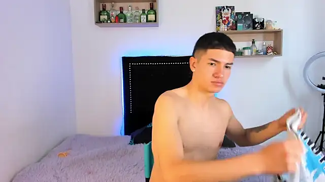 Nico Nocturne online show from January 5, 2026, 5:27 pm