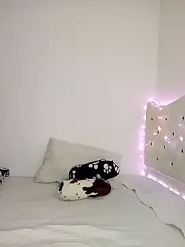 Lia whitexxx online show from February 8, 2026, 9:29 pm