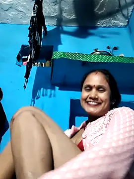 Akanksha soni online show from February 5, 2026, 9:41 pm