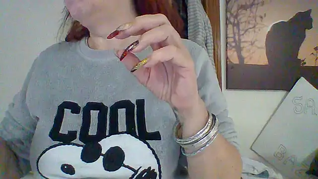 Lunamaya7 online show from January 6, 2026, 7:28 pm