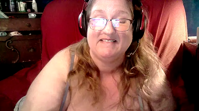 jade-belle online show from January 12, 2026, 8:08 am