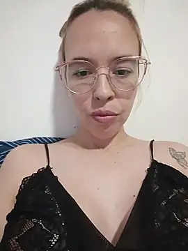 Snapshot of Zairablon chatting on February 23, 2026, 5:05 am Zairablon online show from February 23, 2026, 5:05 am