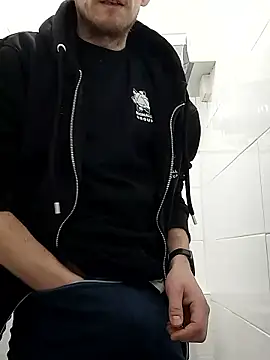 CrookedBunk3527 online show from January 14, 2026, 5:24 am