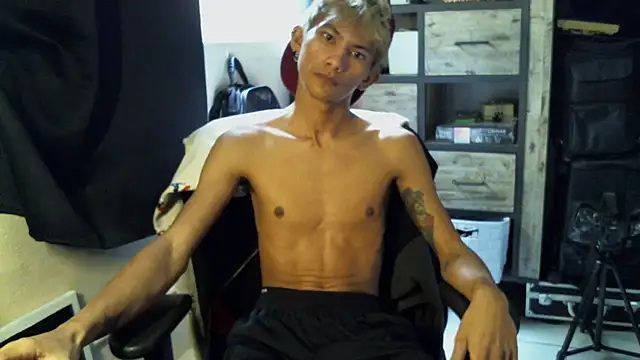 jhaycobXgarcia online show from March 6, 2026, 1:24 am