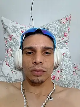 Snapshot of Magrin888 chatting on February 5, 2026, 12:37 am Magrin888 online show from February 5, 2026, 12:37 am