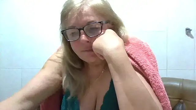 LinaLight88 online show from March 26, 2026, 7:52 pm