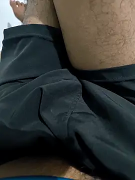 LuckySuper 4 online show from April 25, 2026, 4:37 pm