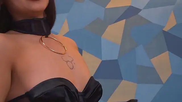 Valentina Oliver online show from March 22, 2026, 5:55 am