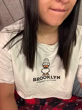 Val12777 online show from April 16, 2026, 12:06 pm