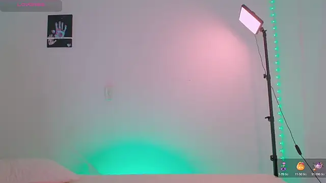 CharlottegrayX online show from March 2, 2026, 5:08 am