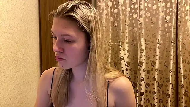 SkyeDavis online show from December 22, 2025, 7:00 pm