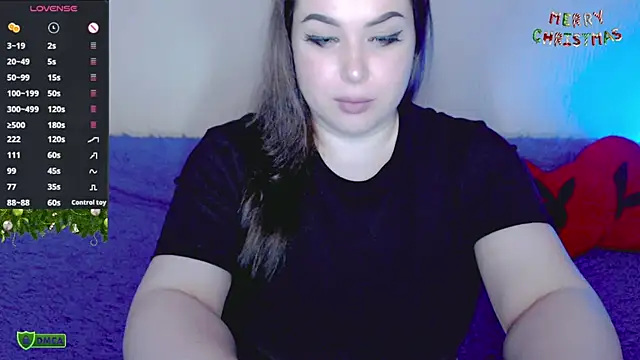 Curvy Molly online show from December 8, 2024, 10:25 pm