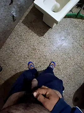 Snapshot of aman4404 chatting on January 15, 2026, 1:54 am aman4404 online show from January 15, 2026, 1:54 am