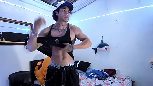 Bull  fit online show from May 9, 2026, 4:17 am