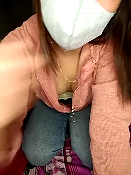 May-Ne online show from February 12, 2026, 6:03 pm