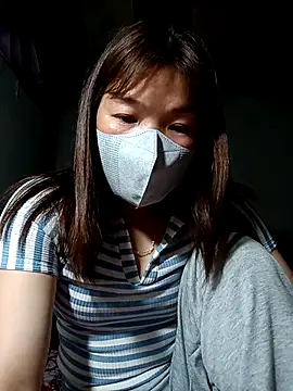 May-Ne online show from February 26, 2026, 1:32 pm