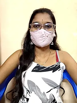 Snapshot of Nithya_Nith chatting on January 12, 2026, 12:43 pm Nithya Nith online show from January 12, 2026, 12:43 pm