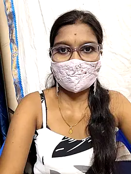 Snapshot of Nithya_Nith chatting on February 6, 2026, 6:00 pm Nithya Nith online show from February 6, 2026, 6:00 pm