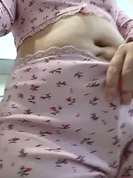 Snapshot of Emilyhomegirl1 chatting on February 12, 2026, 9:37 am Emilyhomegirl1 online show from February 12, 2026, 9:37 am