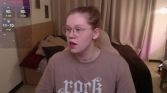 Snapshot of Alison_Doody chatting on February 26, 2026, 7:40 am Alison Doody online show from February 26, 2026, 7:40 am