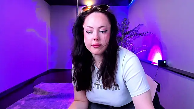 AlbaLimory online show from April 2, 2026, 1:09 pm