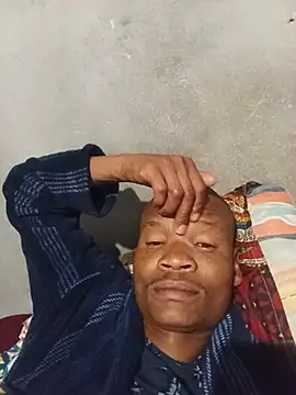 thabisozxz online show from June 3, 2026, 8:58 pm