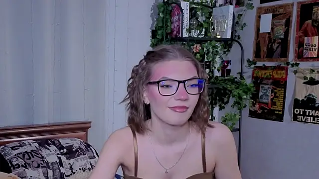 Snapshot of JeaneneWoltz chatting on January 18, 2026, 9:13 am JeaneneWoltz online show from January 18, 2026, 9:13 am