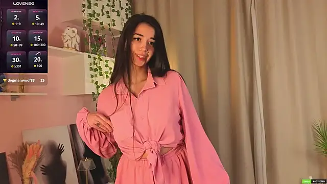 EmmyNoel online show from February 18, 2026, 7:10 pm