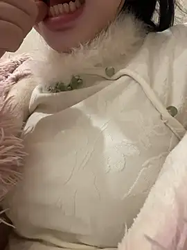 mengmeng776 online show from March 10, 2026, 2:33 pm