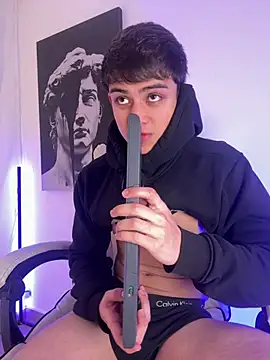 lian fooxx online show from February 17, 2026, 3:25 am