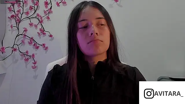 Snapshot of vanesita_ chatting on June 11, 2026, 11:36 pm vanesita online show from June 11, 2026, 11:36 pm