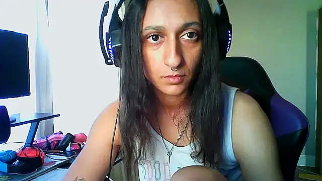 Snapshot of GoddessVikkii chatting on February 4, 2026, 8:36 pm GoddessVikkii online show from February 4, 2026, 8:36 pm