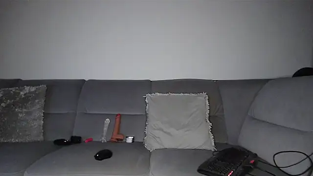 Snapshot of german_huzon chatting on February 11, 2026, 6:57 pm german huzon online show from February 11, 2026, 6:57 pm