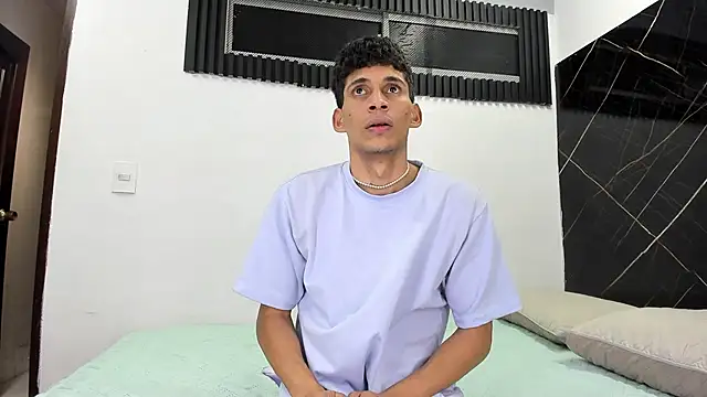 Emer santos online show from February 13, 2026, 7:54 pm