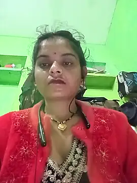 Snapshot of Uma_pande chatting on December 22, 2025, 11:35 pm Uma pande online show from December 22, 2025, 11:35 pm