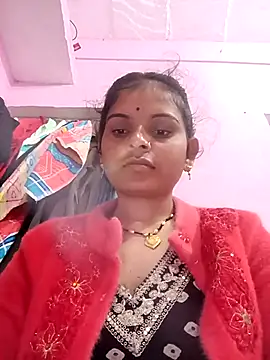 Snapshot of Uma_pande chatting on February 6, 2026, 11:30 pm Uma pande online show from February 6, 2026, 11:30 pm