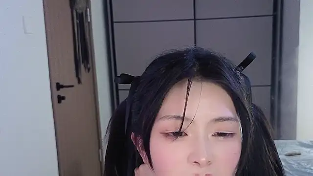 Koikoi    online show from January 15, 2026, 2:54 pm