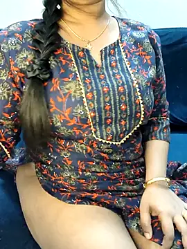 SSiya- online show from February 16, 2026, 7:32 pm