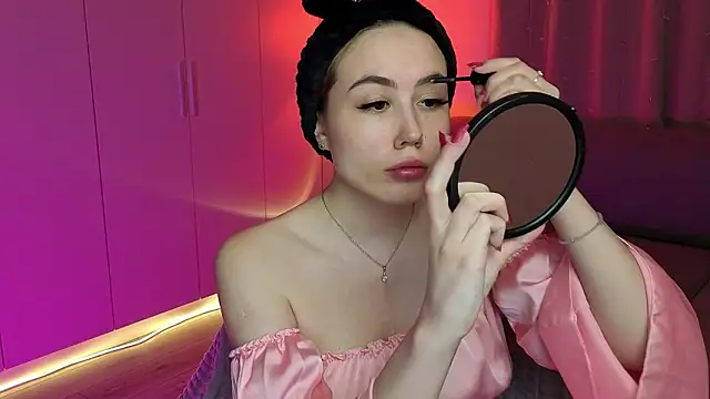 Aurelia Voss online show from February 21, 2026, 5:52 am