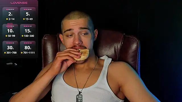 KaydenDrew online show from February 24, 2026, 5:16 am