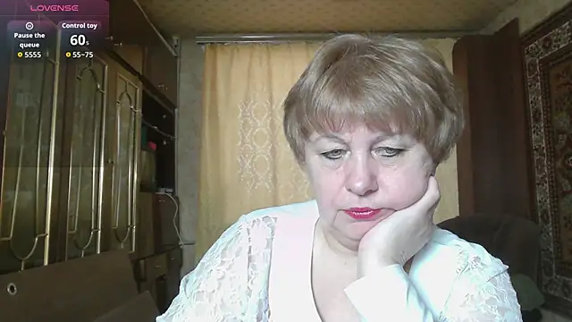 Casey peach online show from March 10, 2026, 4:50 am