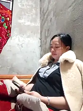 Maikha08 online show from February 17, 2026, 11:22 pm