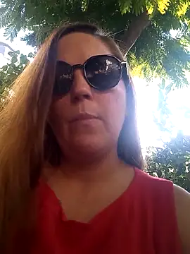 SofiEsteves online show from April 12, 2026, 7:52 pm