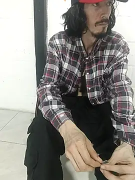 sk8-boy online show from March 24, 2026, 9:42 pm