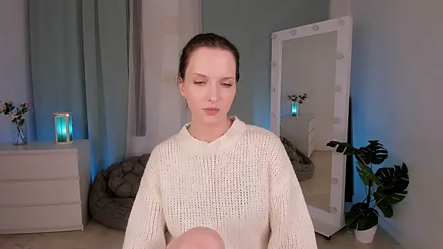 Snapshot of Ariadna_Shy chatting on February 1, 2026, 9:24 pm Ariadna Shy online show from February 1, 2026, 9:24 pm