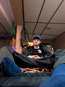 B8RHUNG online show from December 19, 2025, 10:50 pm