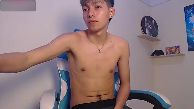 Snapshot of harry_jonshon69 chatting on April 28, 2026, 2:00 pm harry jonshon69 online show from April 28, 2026, 2:00 pm
