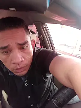 Snapshot of Gloryholeroom chatting on December 20, 2025, 7:10 pm Gloryholeroom online show from December 20, 2025, 7:10 pm