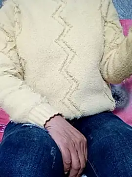 Girl-6868 online show from January 10, 2026, 11:23 am