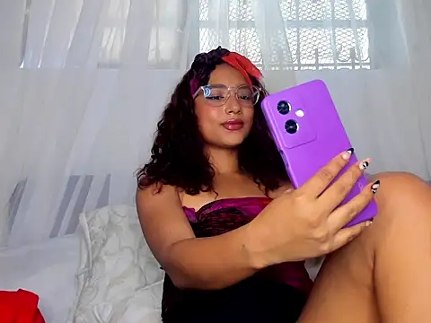 Snapshot of _natzury_ chatting on March 2, 2026, 2:57 pm natzury online show from March 2, 2026, 2:57 pm